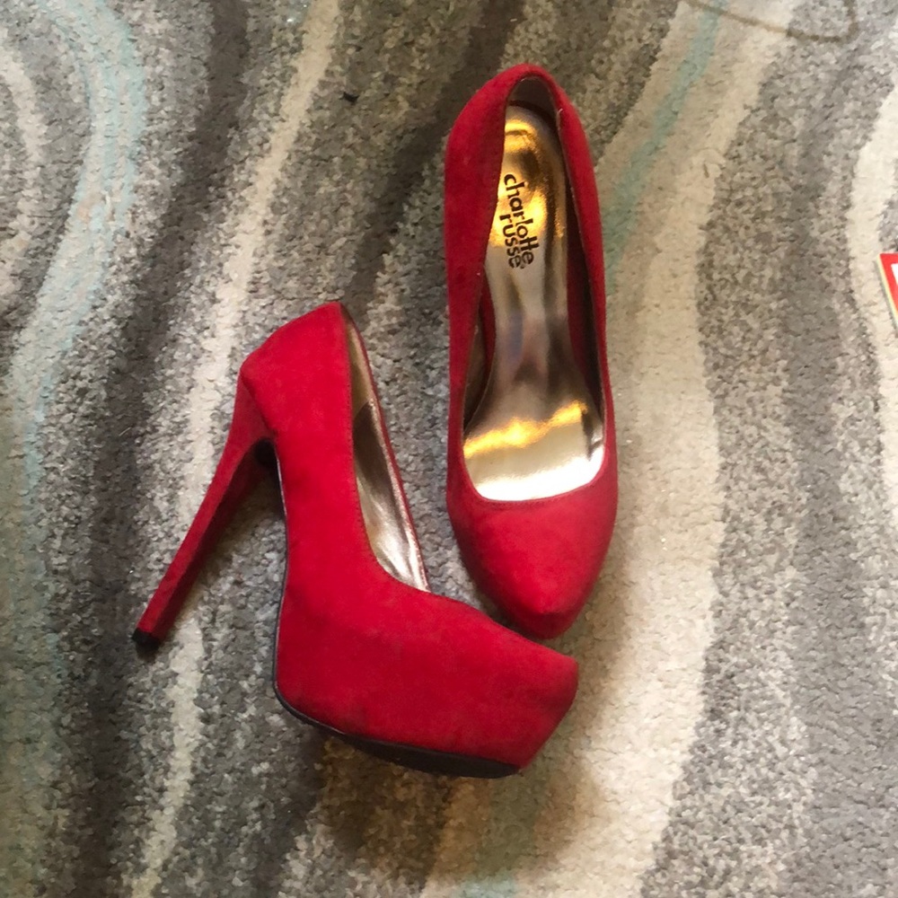 Charlotte russe size 7